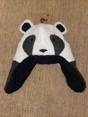 Igloos Plush White Teddy Hat with Tag